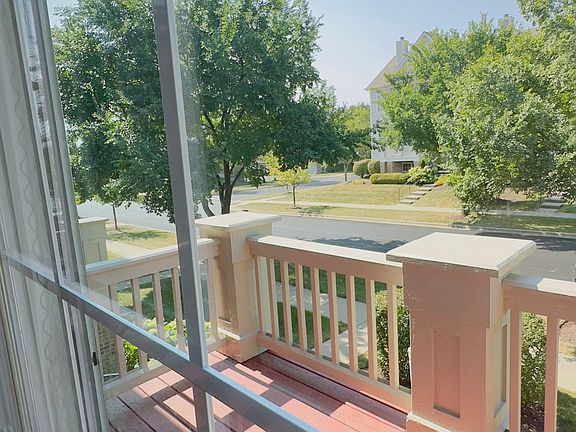 3rd image of 1128 Bartholdi Ct #1128