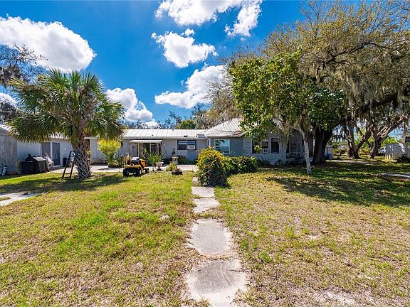 4th image of 7754 Riverside Dr