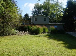 1508 Schroeder Rd, Mogadore, OH 44260