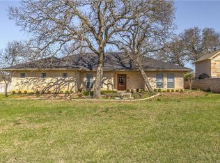 4702 Stoney Creek Ct, Granbury, TX 76049