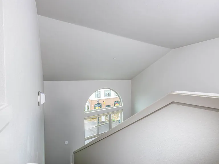 Market Village Apartments — Photo 36