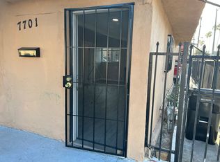 7701 S Main St, Los Angeles, CA 90003