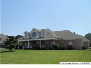 8869 Dehart Rd, Olive Branch, MS 38654