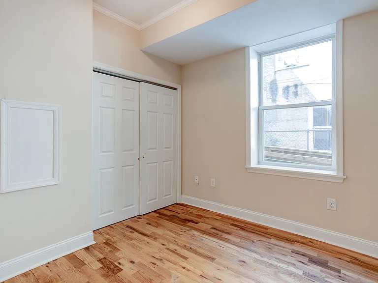 1723 Master St — Photo 7