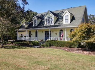 777 Castlerock Dr, Kissee Mills, MO 65680