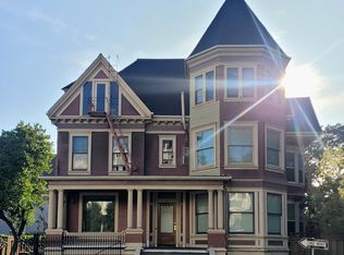 663 11th St UNIT 1, Oakland, CA 94607