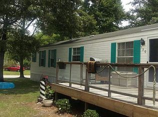 130 Maple Dr, Holly Ridge, NC 28445