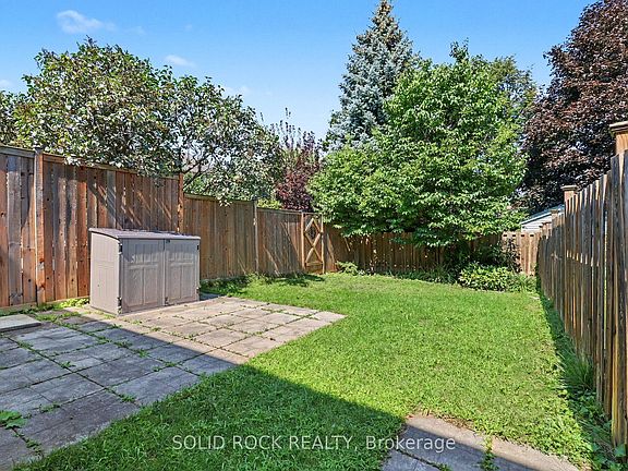 3rd image of 76 Grenadier Way