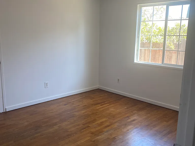 21109 S Van Deene Ave — Photo 11
