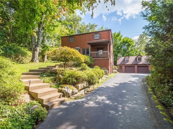 628 Orchard Hill Dr, Pittsburgh, PA 15238