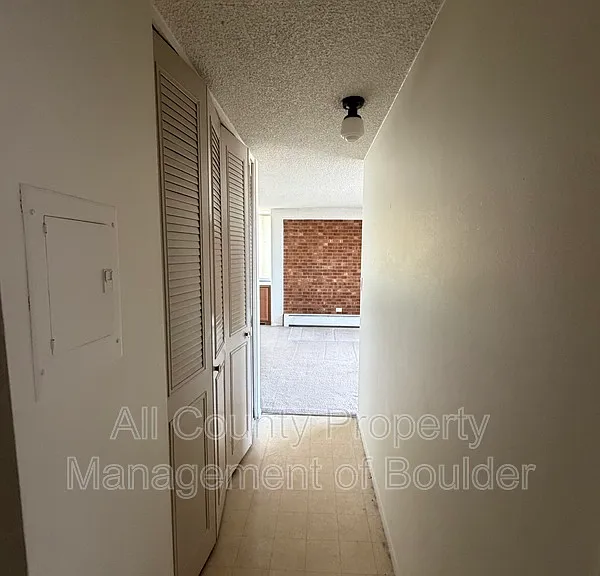 850 20th St #706 — Photo 11