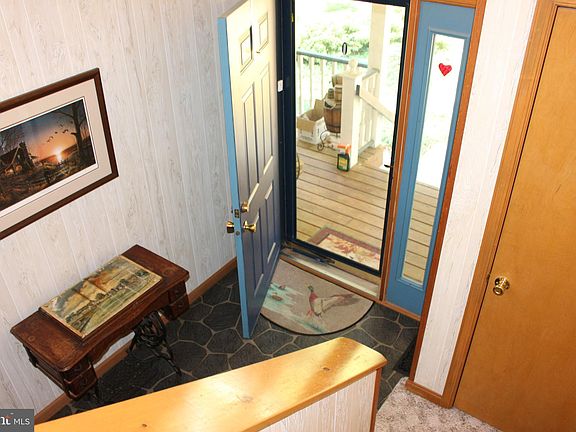 4th image of 24035 Creek Ln