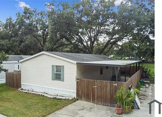 10607 Bay Hills Cir — Photo 29