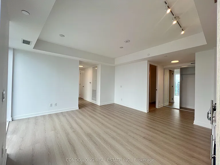 100 Queen St E #3108 — Photo 5