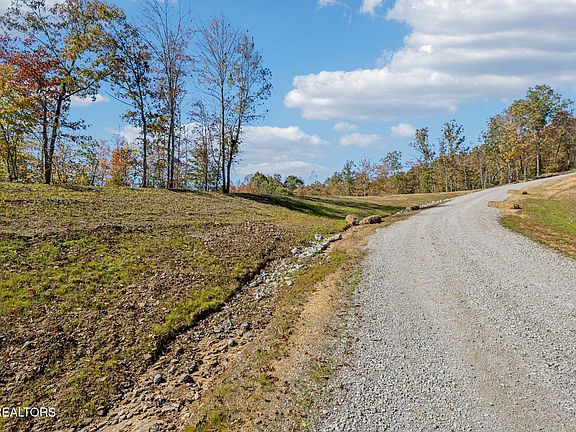 3rd image of Sheep Ranch Rd