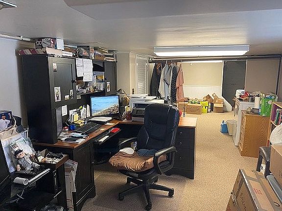4th image of 5 Crab Ave