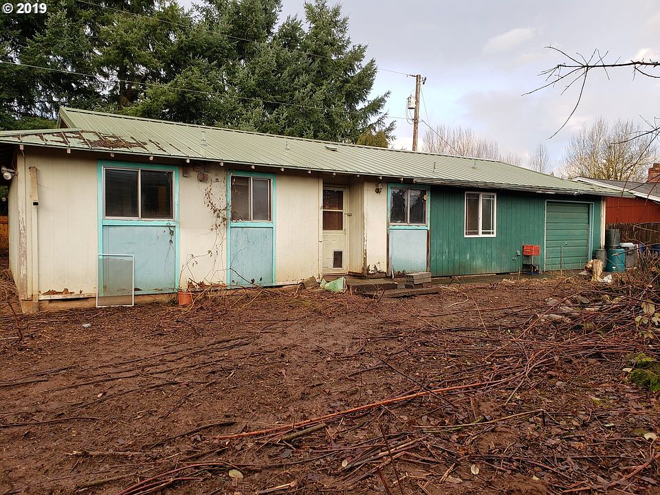 1st image of 13504 NE 119th St