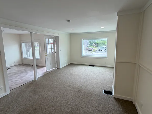 14 Maple Ave, Barre, VT