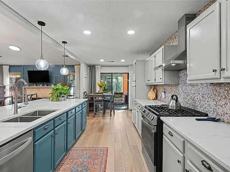 8671 Twin Oaks Dr — Photo 11