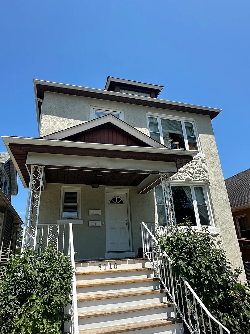 2 bed, 900 sqft, $2,500 — Photo 3