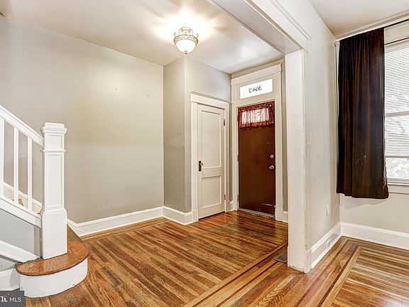 3rd image of 3645 Gelston Dr