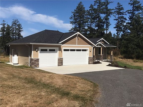 2nd image of 437 Woodpecker Ln