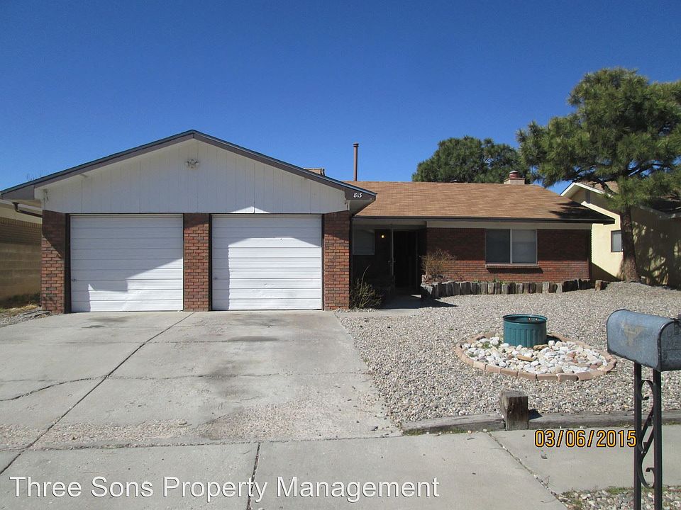 1st image of 813 Omaha St NE