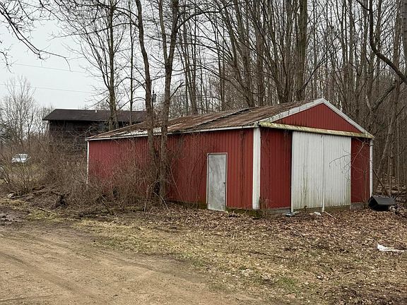 4th image of 2730 Fairview Rd