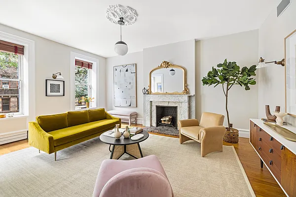 Sold by Compass | media 11