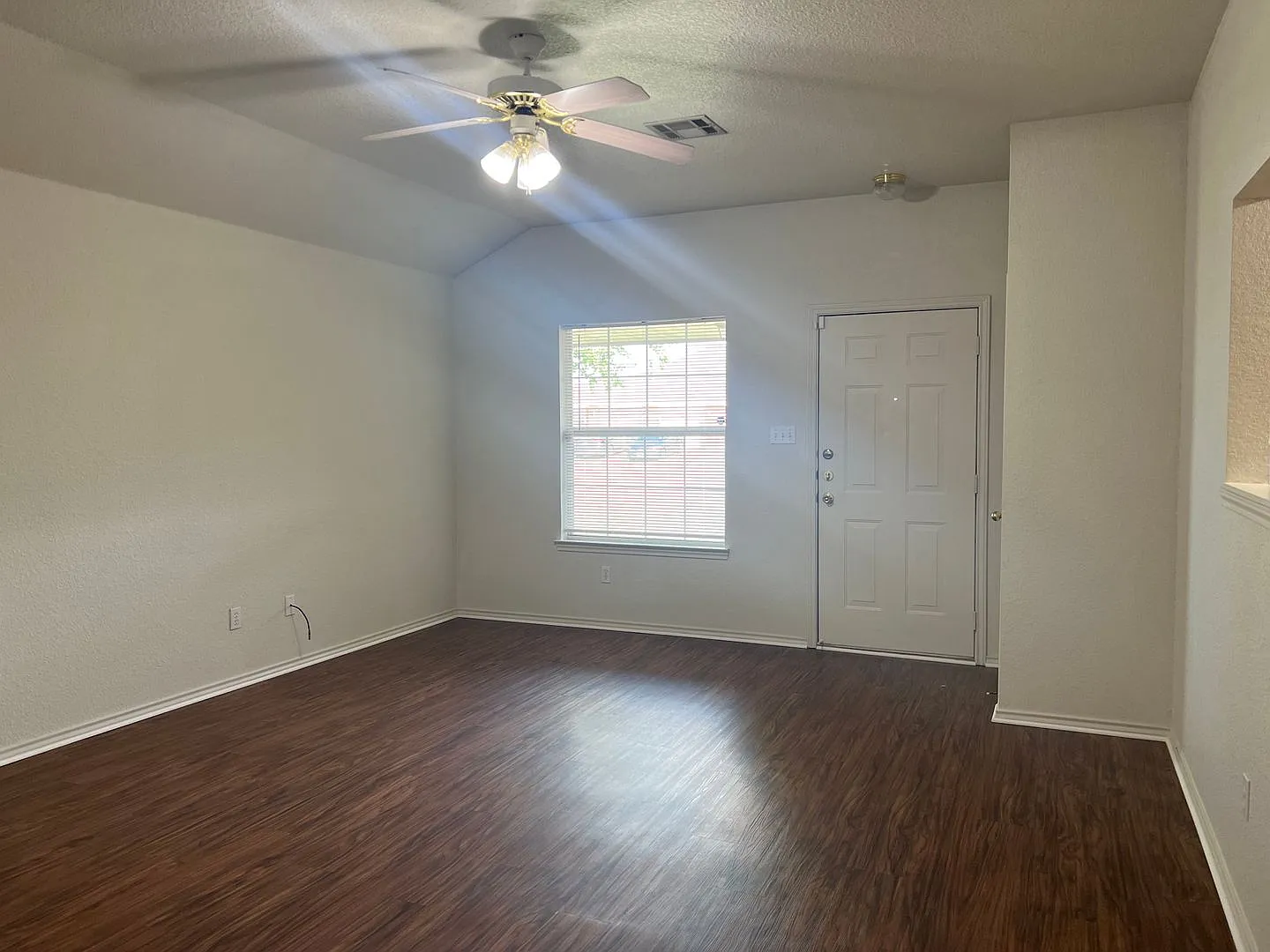 2600 Alma Dr. — Photo 3