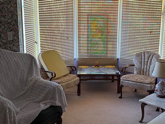 5th image of 290 Colter Rd