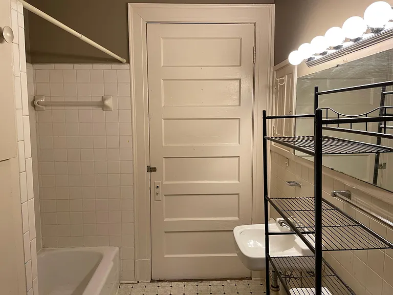 1425 Kavanaugh Blvd #8 — Photo 7