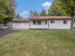 104 Bliss Ct, Sheridan, MI 48884
