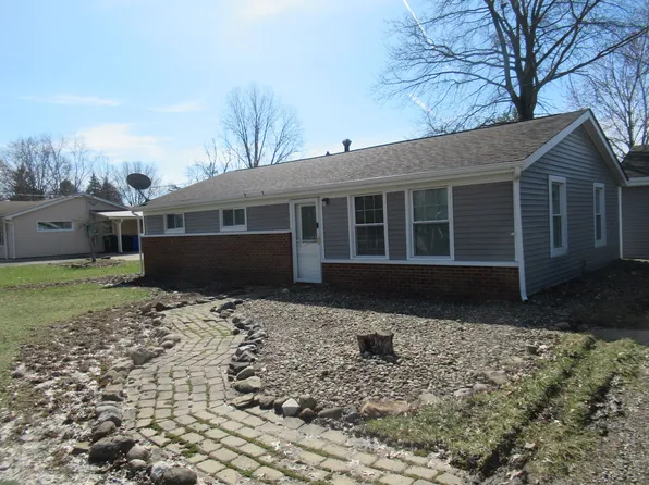 9295 Dorothy Dr, Streetsboro, OH 44241
