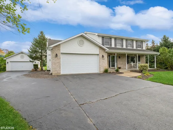 9318 Elizabeth Ln, Spring Grove, IL 60081