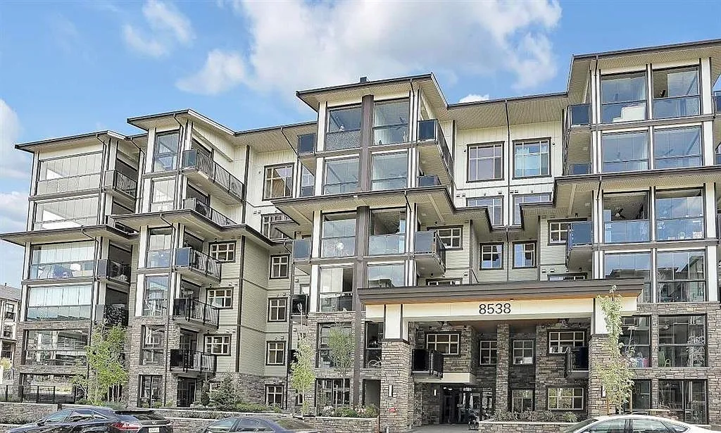 2 bed, 891 sqft, $2,500 — Photo 1