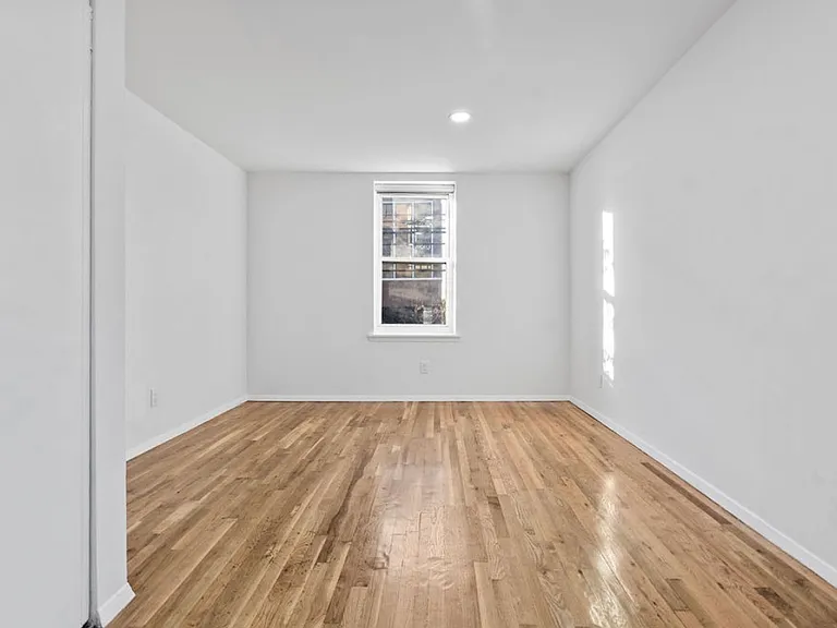 109 Grand Ave #1A — Photo 9