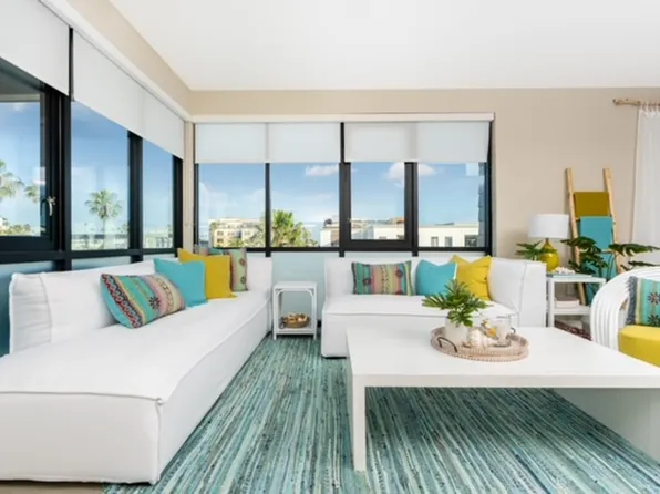 355 N Cleveland St, Oceanside, CA