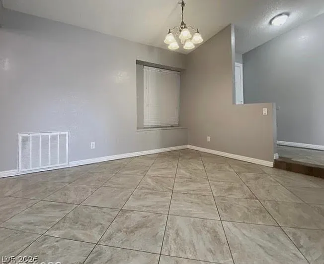 718 Skipjack Dr — Photo 9