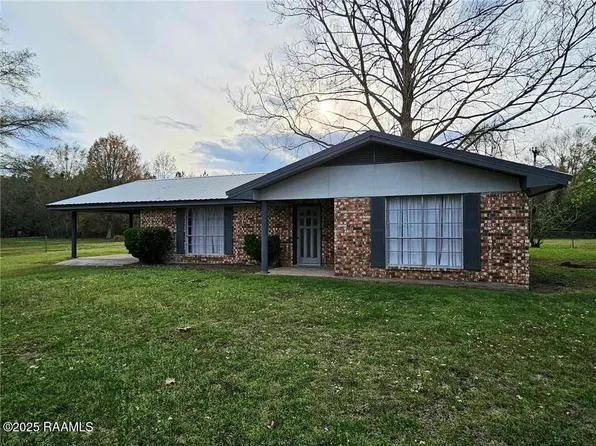 1068 W River Rd, Oakdale, LA 71463