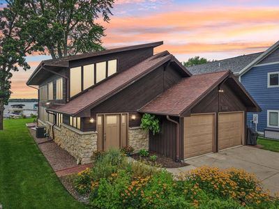 5006 Card Avenue, Mc Farland, WI, 53558