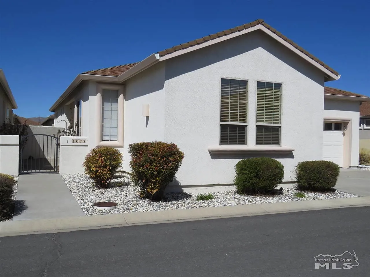 1078 Bandtail Dr photo 1