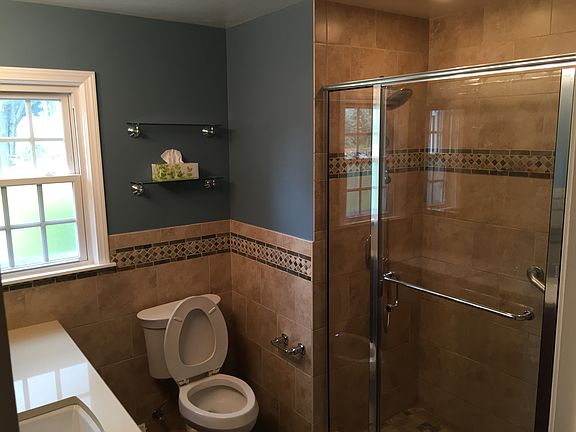 4th image of 7927 Mitchell Farm Ln