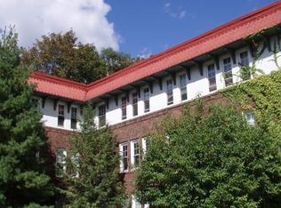 146 Irving Ave, Providence, RI 02906