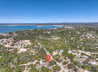 1069 Trail Pass Dr, Canyon Lake, TX 78133