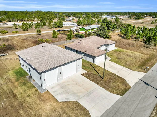 1113 Elegans St E, Lehigh Acres, FL 33974