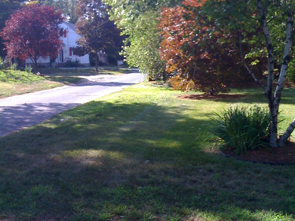 2nd image of 9 Dyer Ave