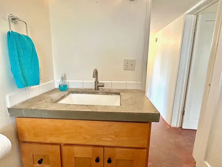1231 N Belvedere Ave — Photo 13
