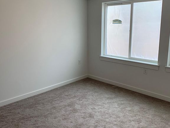 3rd image of 1709 Marian Dr #301