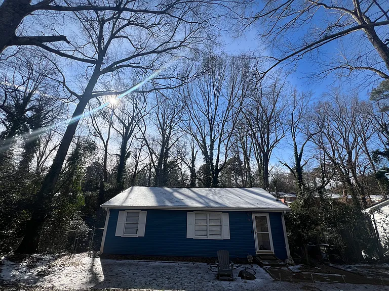 240 Habersham Dr — Photo 3